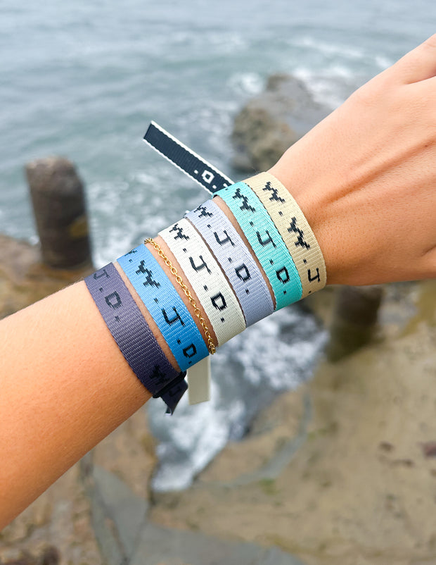 WWJD Surf Bracelet Pack Christian Wristbands